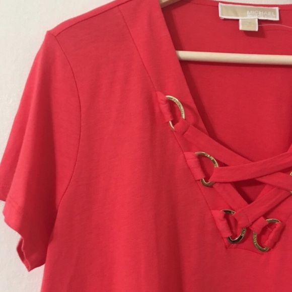 MICHAEL Michael Kors Corel Lace-up V-Neck Tee - Picture 5 of 7